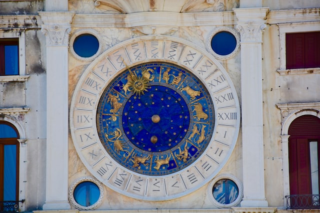 cursos de astrología en Madrid